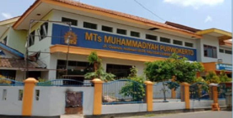 Tsanawiyah islam sekolah dengan tingkat madrasah yang setara adalah sekolah Madrasah